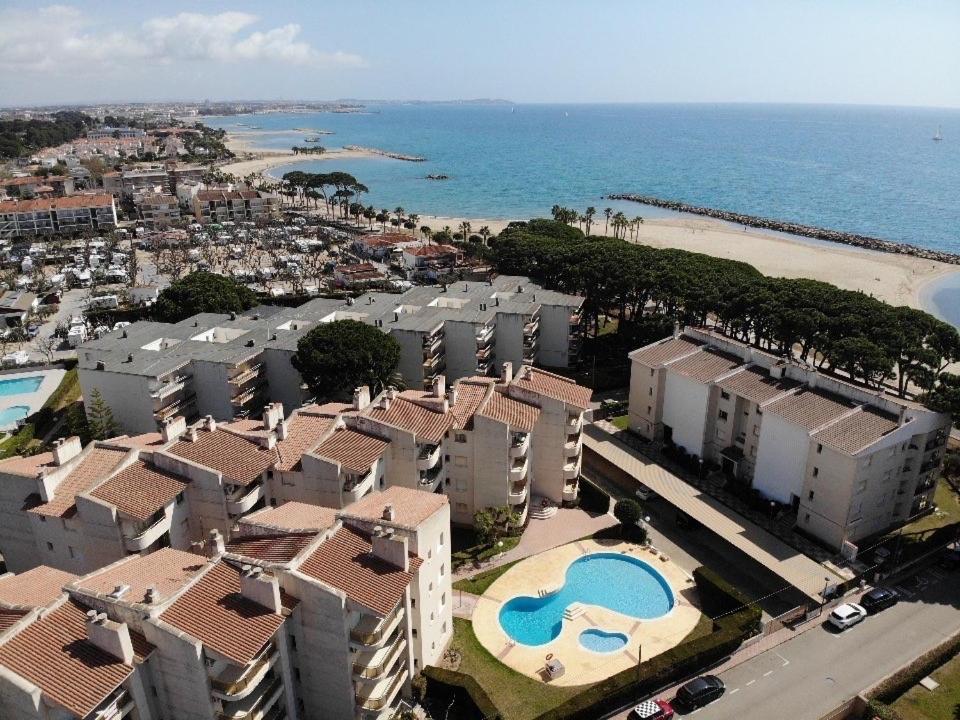 Vitaly Beach Cambrils Bagian luar foto